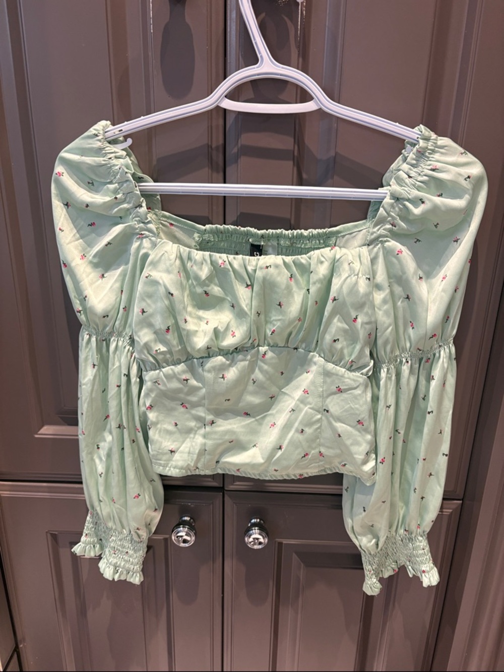 Divided Mint Green Floral Smocked Puff-Sleeve Crop Top